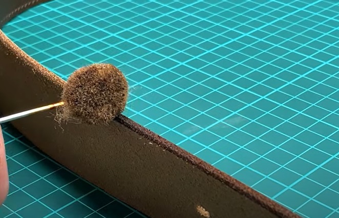 diy leather belt kep staining
