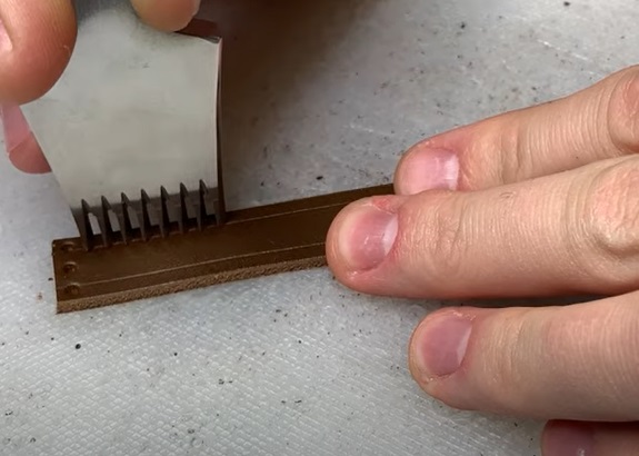 diy leather belt punch holes loop