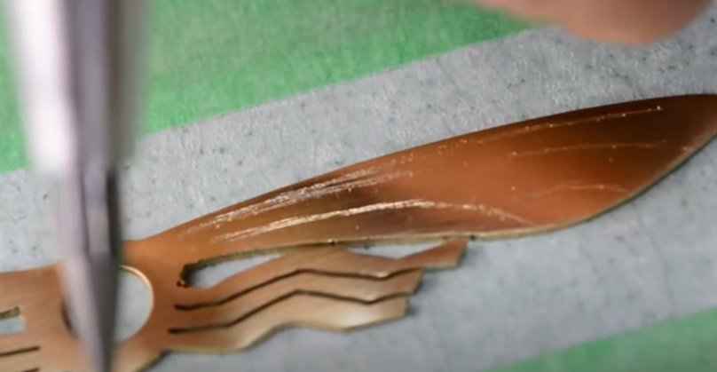 nut and bolt wasp scratch wing details