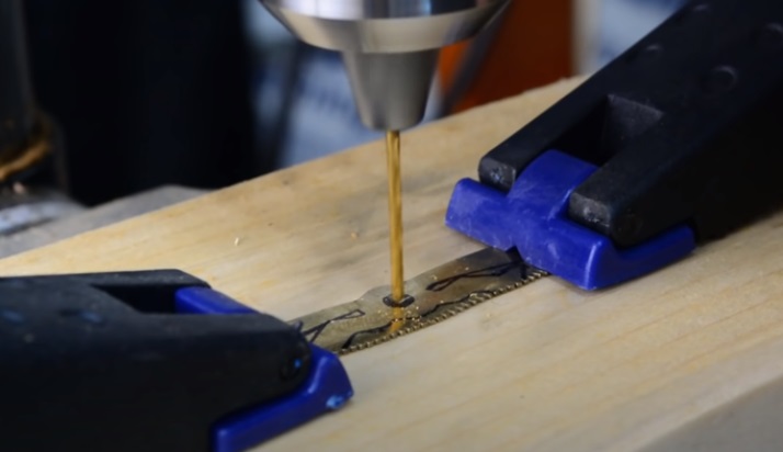 nut and botl wasp drill middle hole
