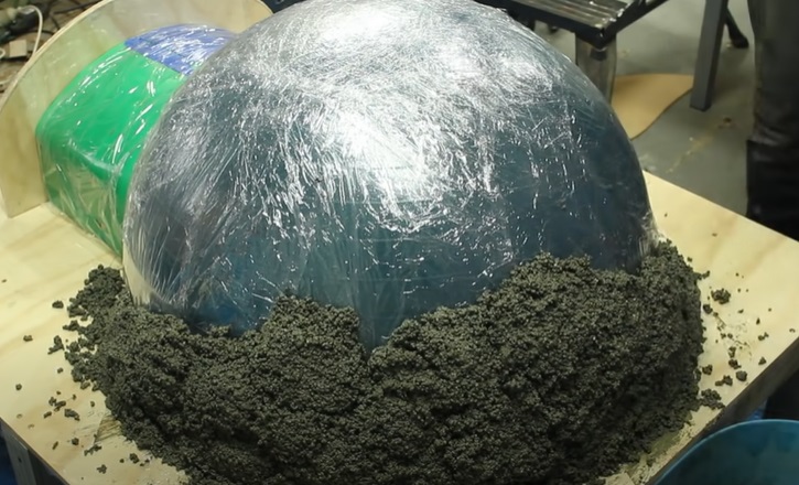 diy pizza oven add mixture