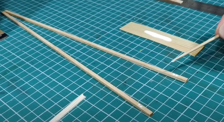 diy zombie diorama build frame