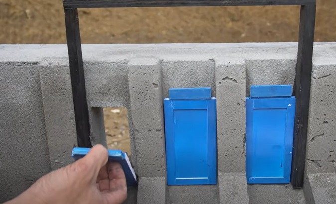 diy mini dam sluice gates