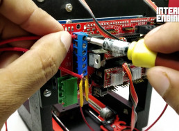Here Is How to Build Your Own DIY Mini Arduino 3D Printer