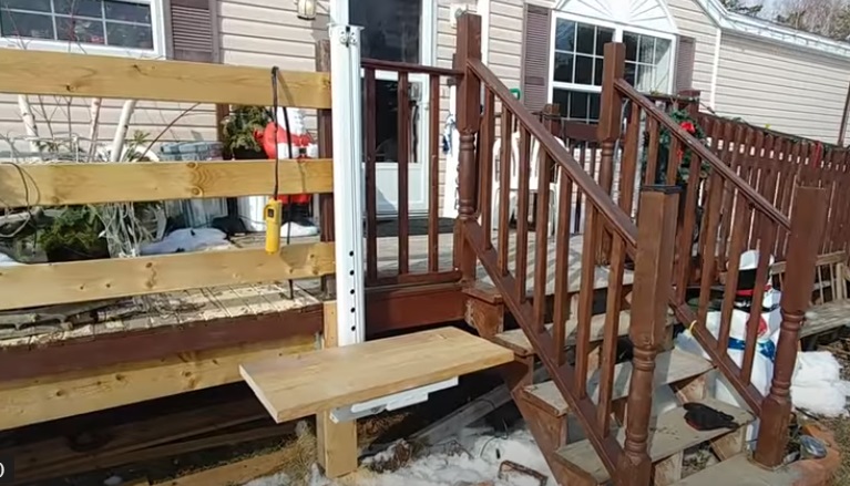 diy porch lift completed