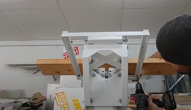 diy porch lift timber