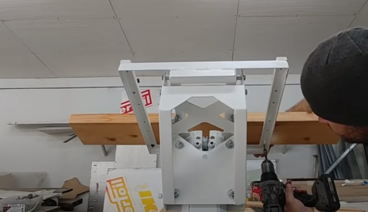 diy porch lift timber