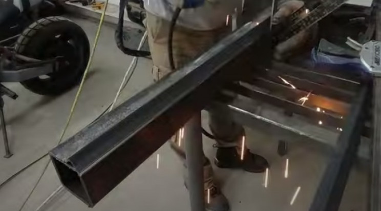 diy stairlight weld angled steel