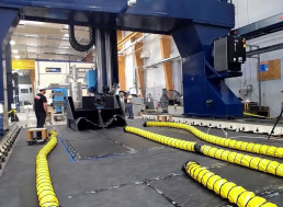 World's Biggest 3D-Printer Makes World's Biggest 3D-Printed Boat