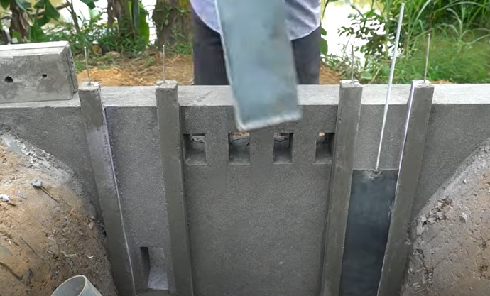 diy dam gates
