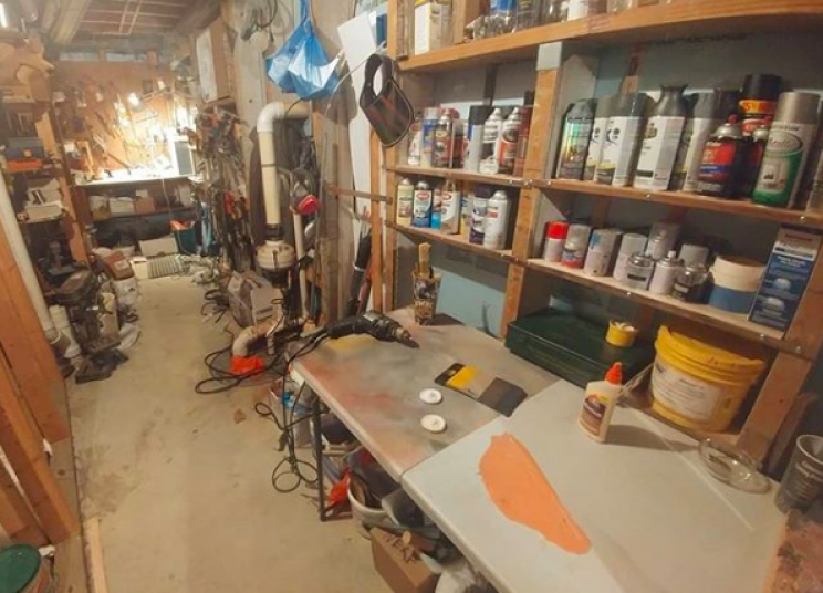 Engineer Builds Cosplay Costume by Integrating Spacesuit Technology Engineer Builds Cosplay Costume by Integrating Spacesuit Technology
