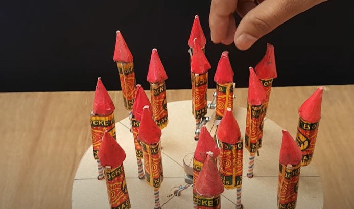 diy rc rocket loaded