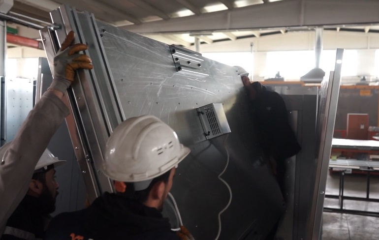 making a lift door