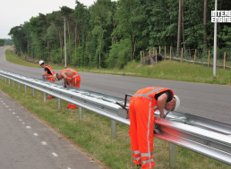 How the Best Road Barrier Systems Are Made