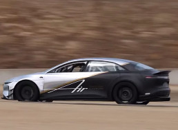 Lucid Air Tri-Motor vs. Tesla Model S Plaid: Setting a New EV Record