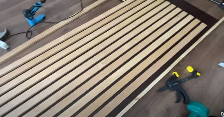 diy floating table all slats