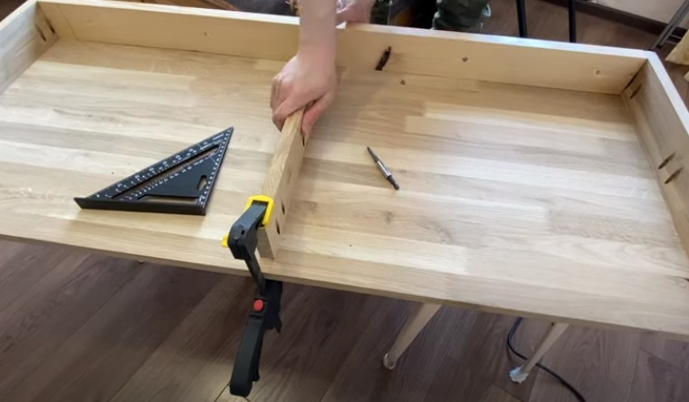 diy floating desk draw partition