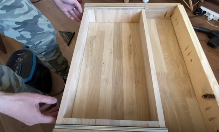 diy floating desk mock draws