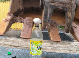 Can an Excavator Pick Up an Egg Without Breaking It?
