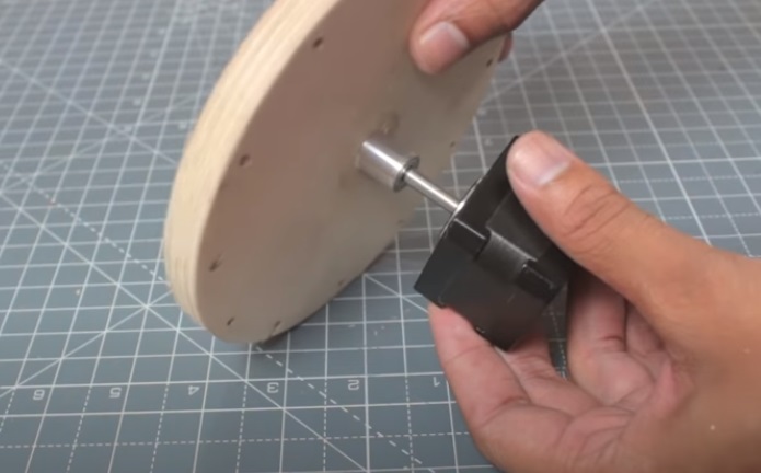 diy rodin winder wheel and stepper