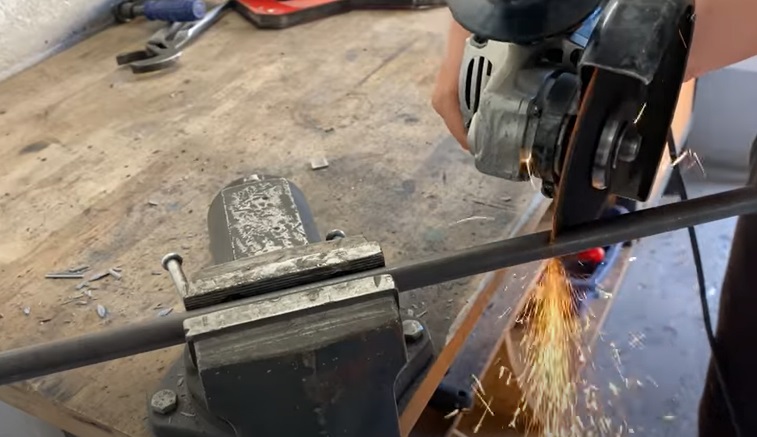 diy gate cut rod