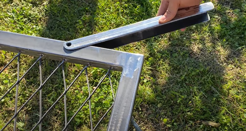 diy gate throw over latch