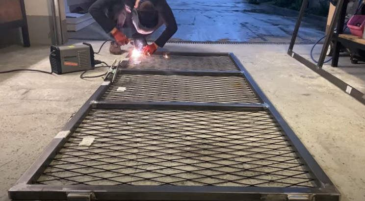 diy gate expanded steel infills