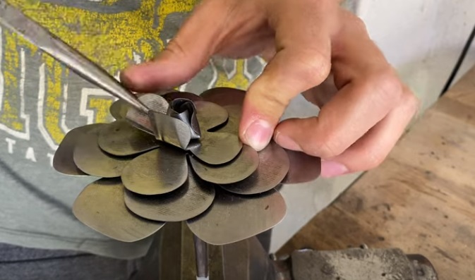 diy steel rose form shape