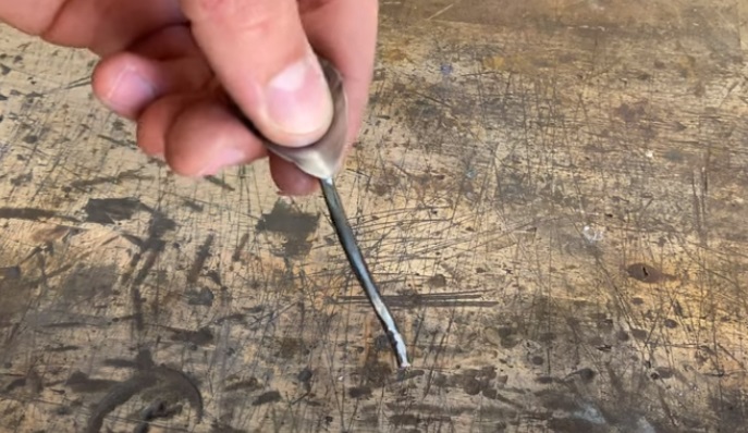 diy steel rose leaf stems