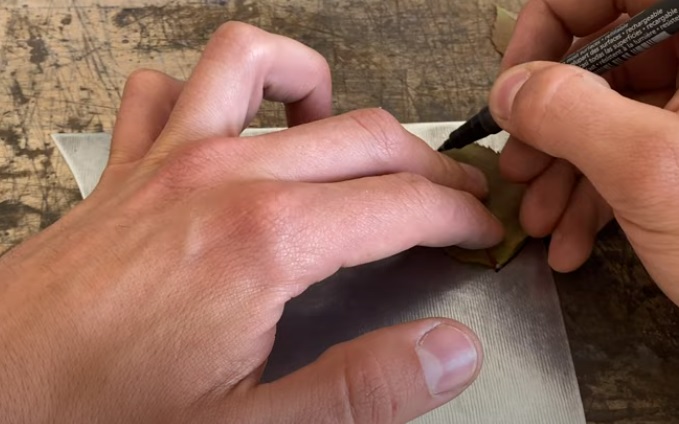 diy steel rose leaves