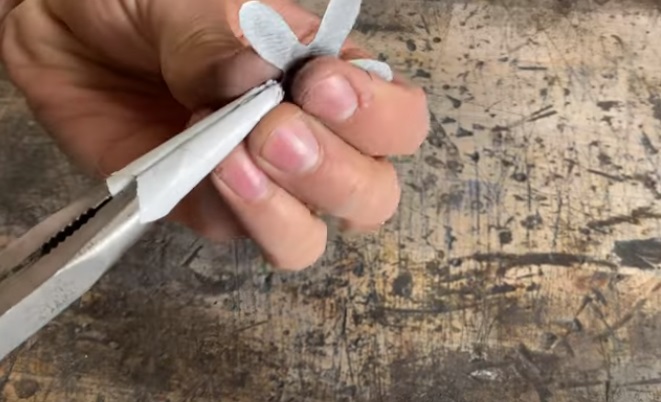 diy steel roses shape petals