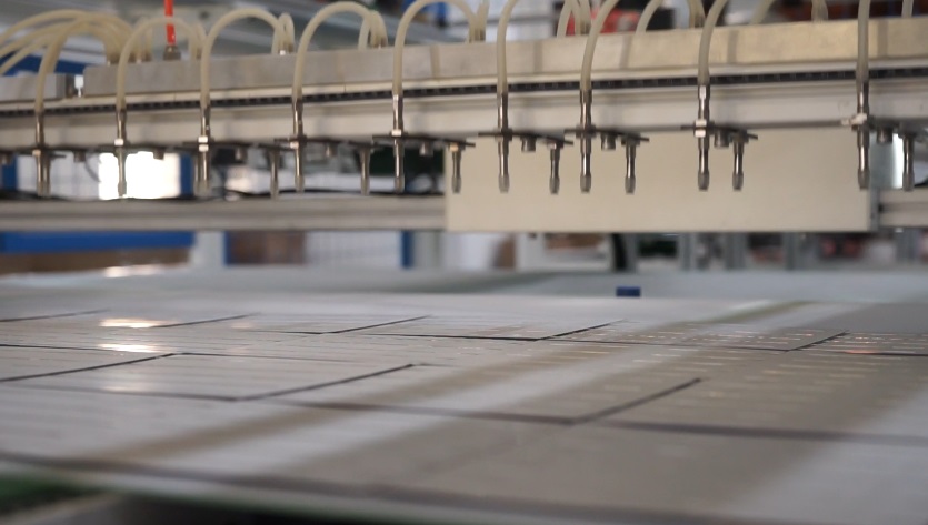 making solar panels cells backsheet