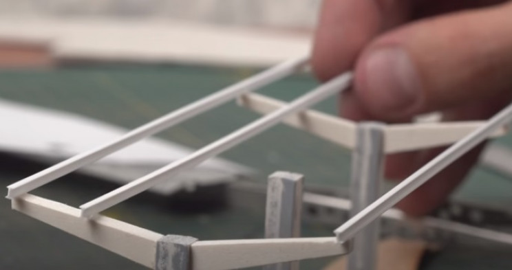 diy diorama roof