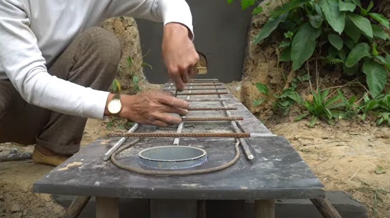 diy dam irrigation sluice
