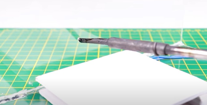 diy mousetrap melt hole