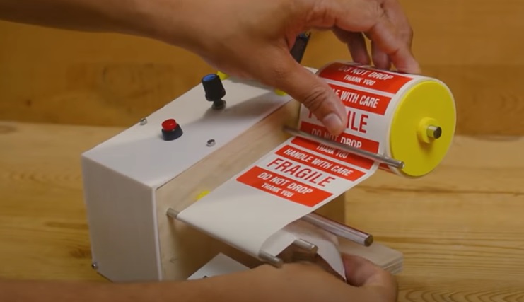 arduino label dispenser in operation arduino label dispenser in operation
