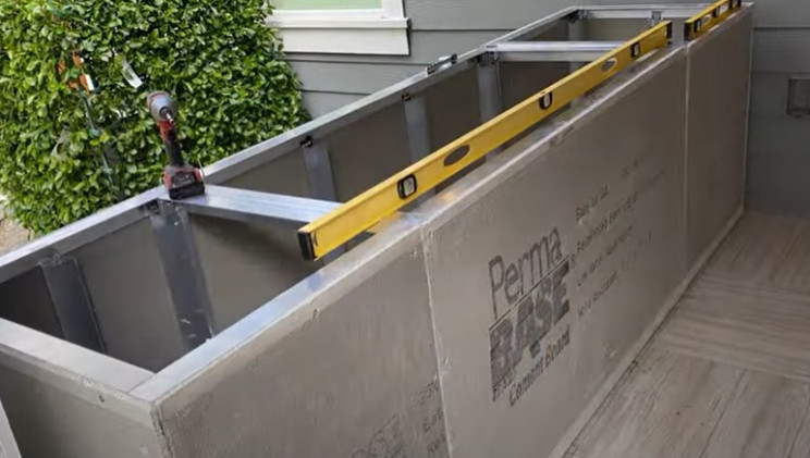 outdoor grill level
