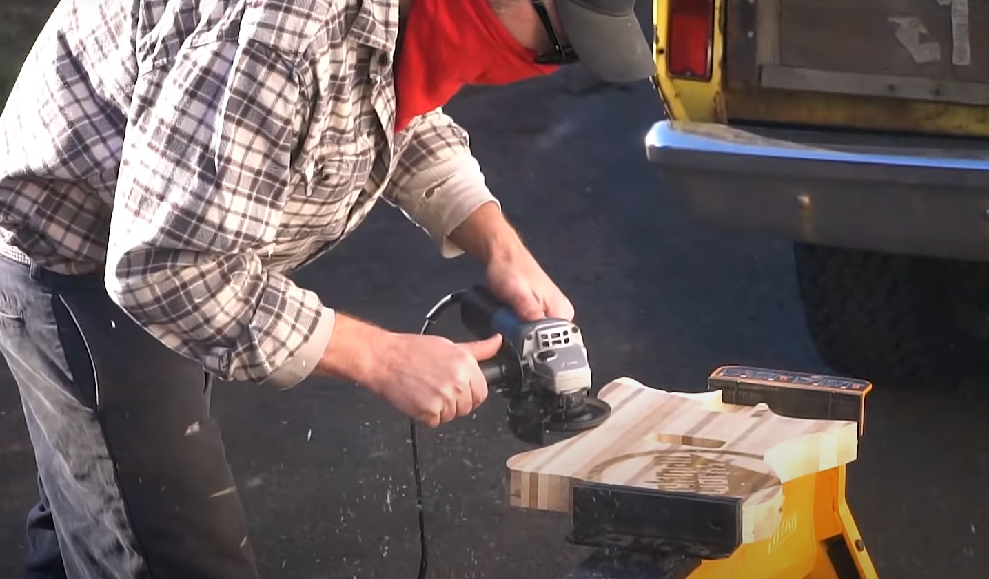 scrap wood guitar grinder