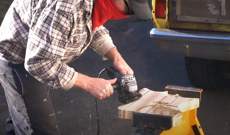 scrap wood guitar grinder