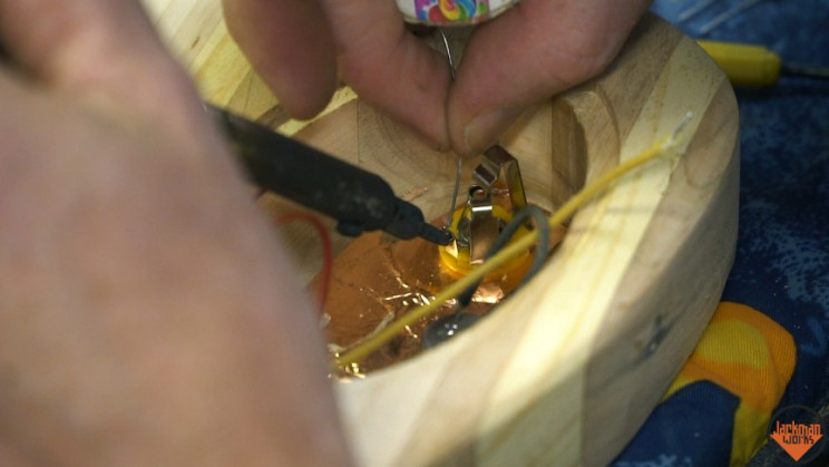 scrap wood guitar wiring