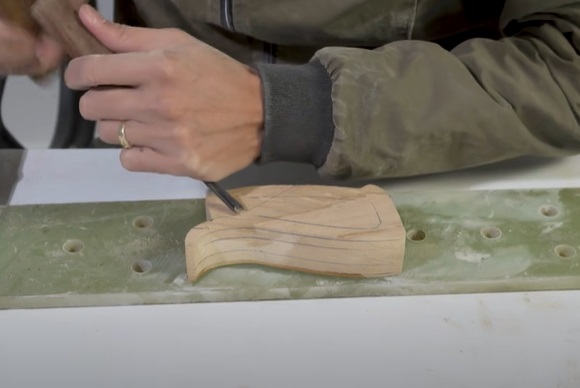diy wooden rifle carve grips