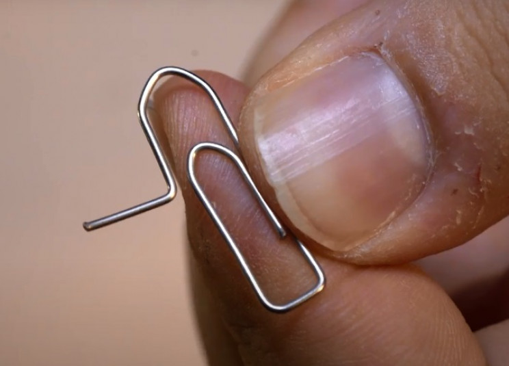 everyday uses of paperclips poker