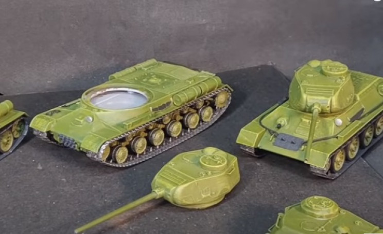 diy t-34 black and white