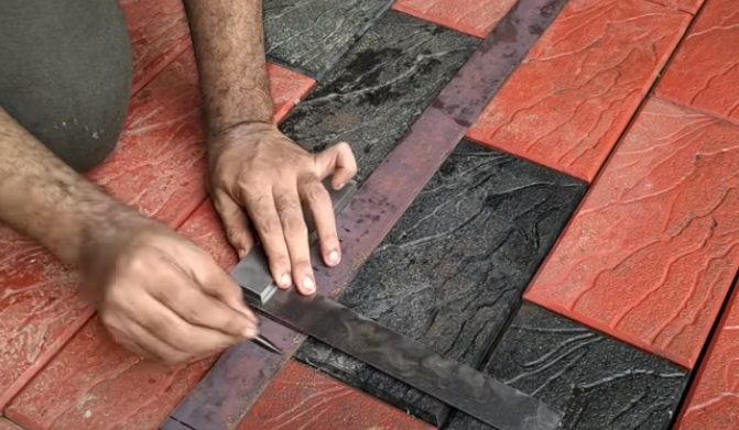 diy wind turbine plate to supports