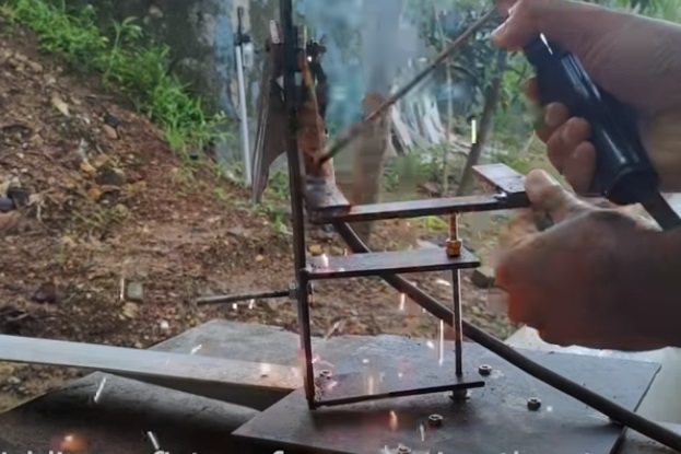 diy wind turbine stepper mount
