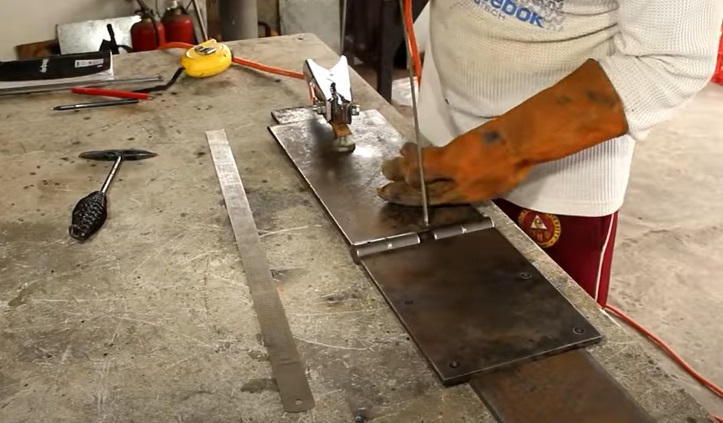 pipe bending machine hinge
