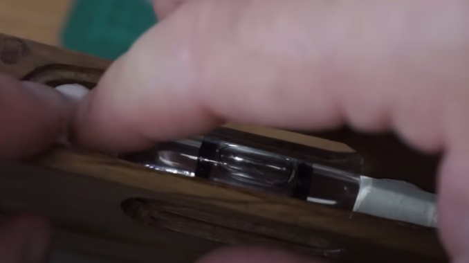 spirit level restore vial in place