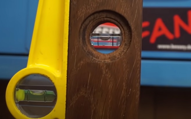 spirit level restore true