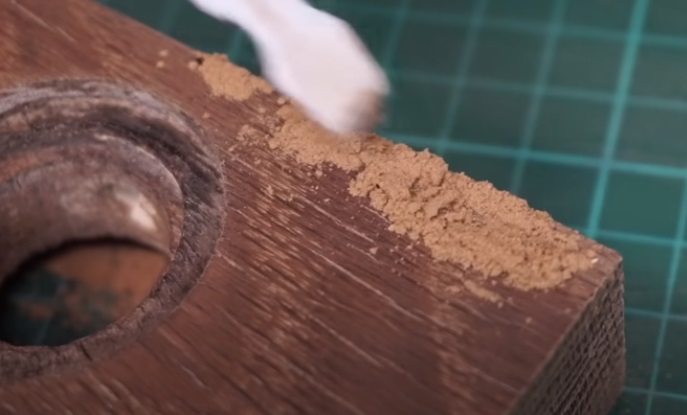 diy spirit level restore fill holes