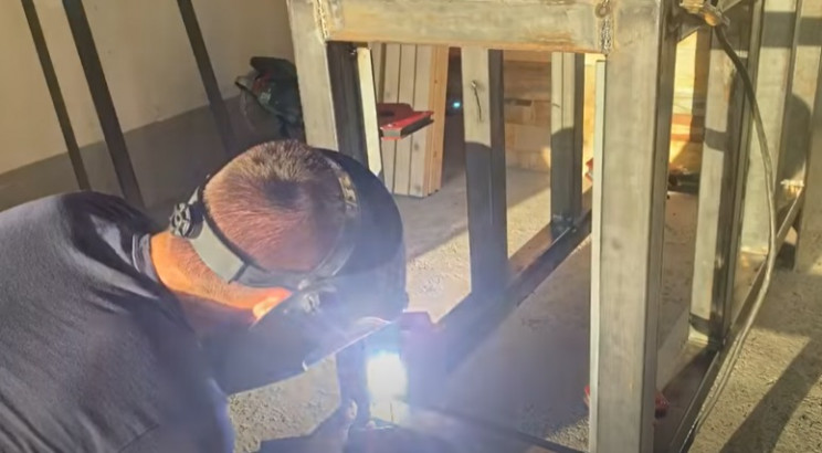 diy workbench frame
